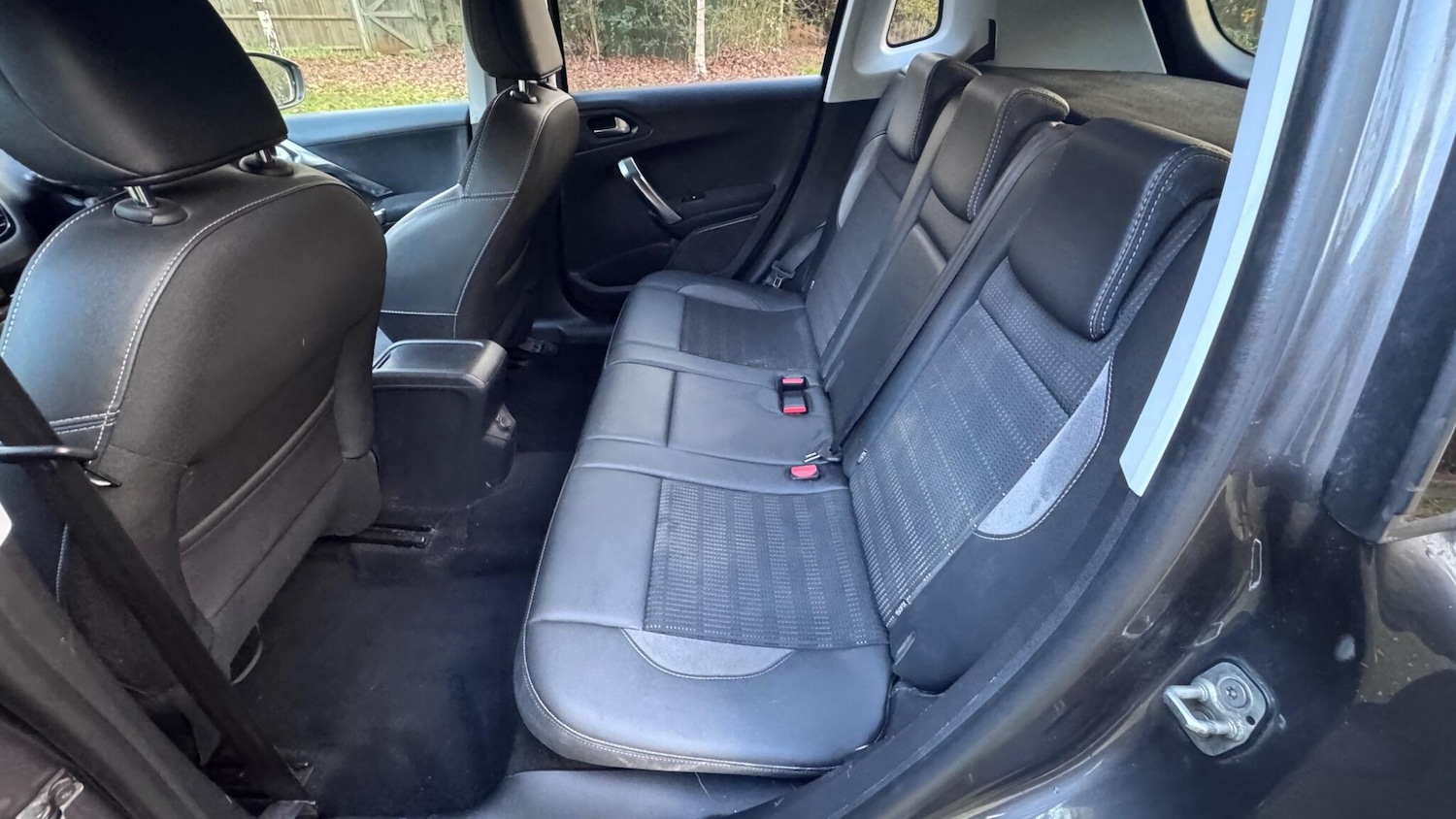 Used Peugeot 2008 2018 for sale - 77040394: Photo 22