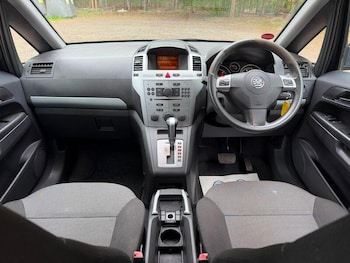 Used Vauxhall Zafira 2010 for sale - 78809189: Photo