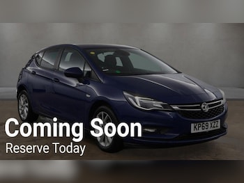 (69) - 1.6 CDTi ecoTEC BlueInjection Tech Line Nav Euro 6 (s/s) 5dr