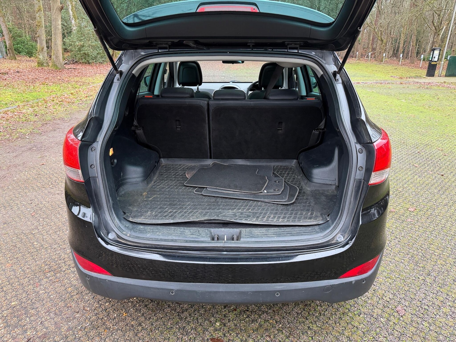 Used Hyundai Ix35 2011 for sale - 77255545: Photo 42