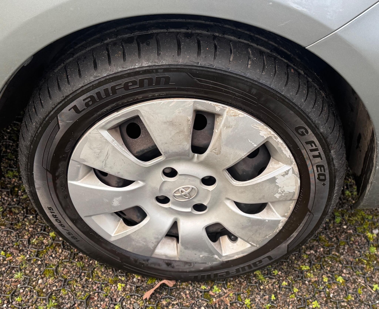 Used Toyota Yaris 2010 for sale - 77564802: Photo 20