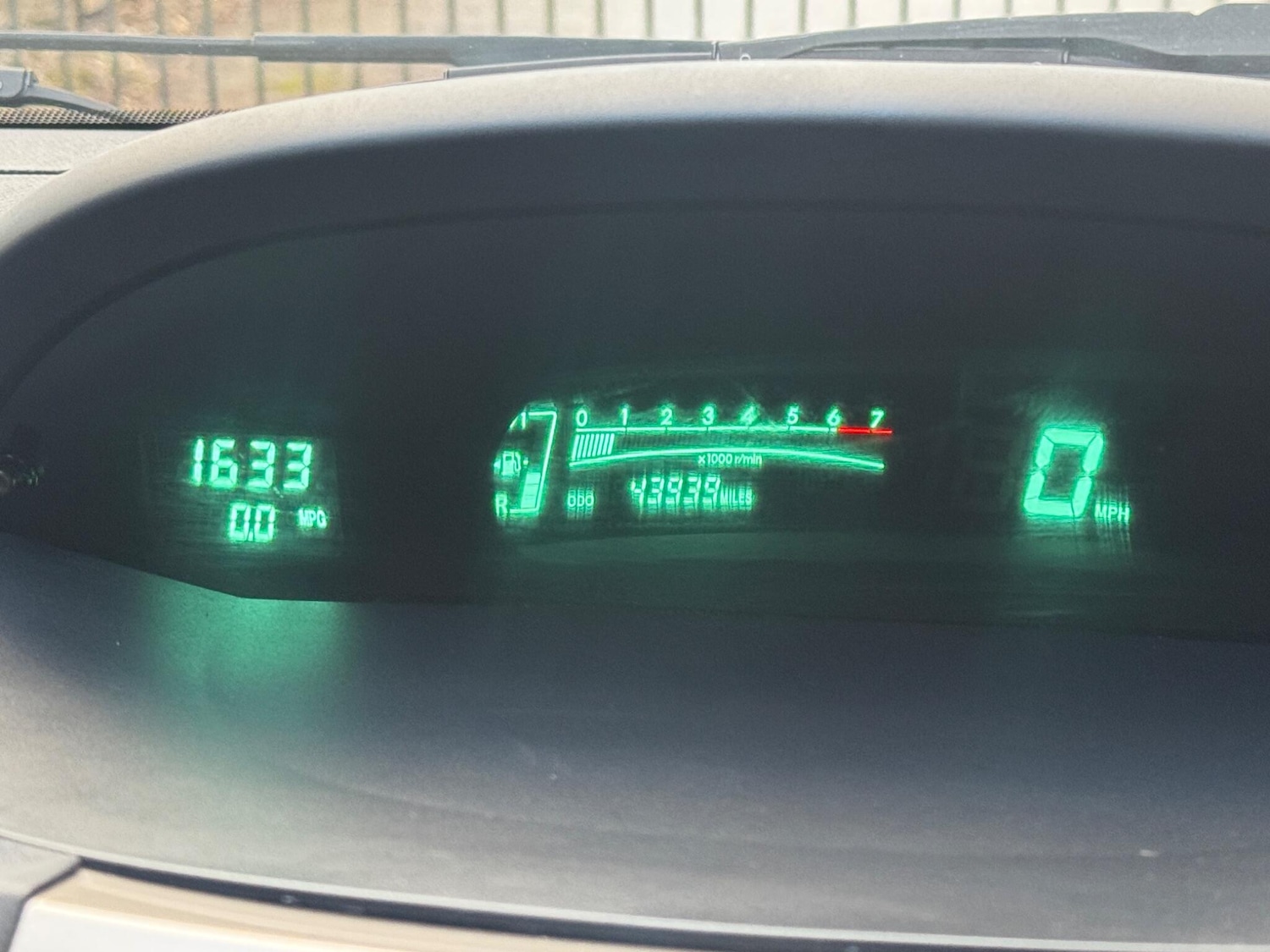 Used Toyota Yaris 2010 for sale - 77564802: Photo 33