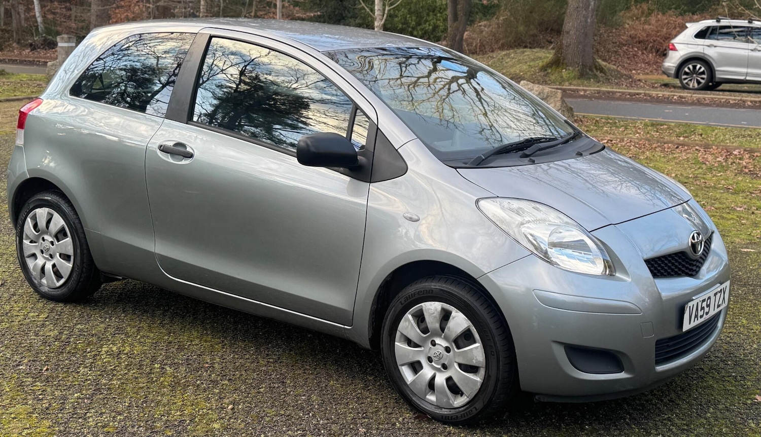 Used Toyota Yaris 2010 for sale - 77564802: Photo 7