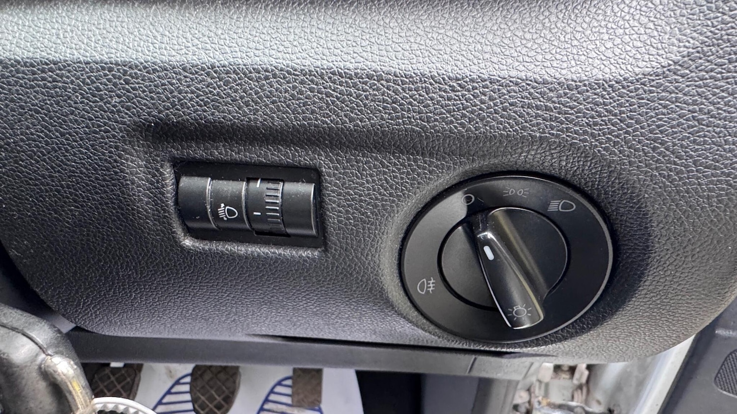 Used Skoda Fabia 2011 for sale - 77039961: Photo 31