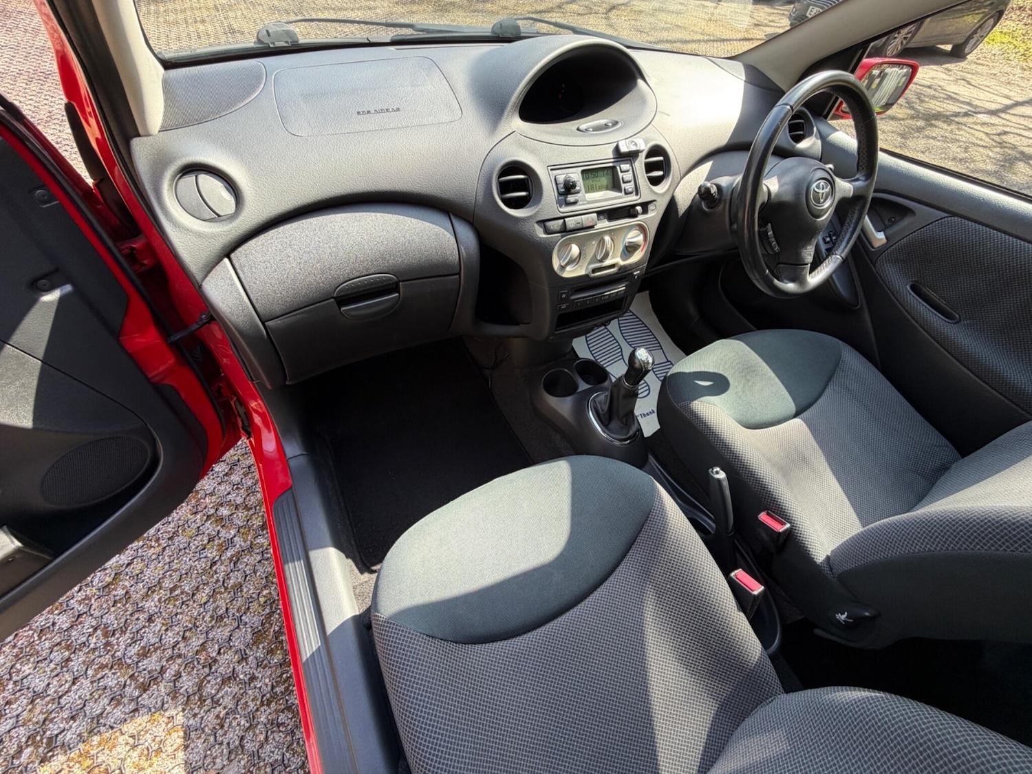 Used Toyota Yaris 2004 for sale - 78184421: Photo 15