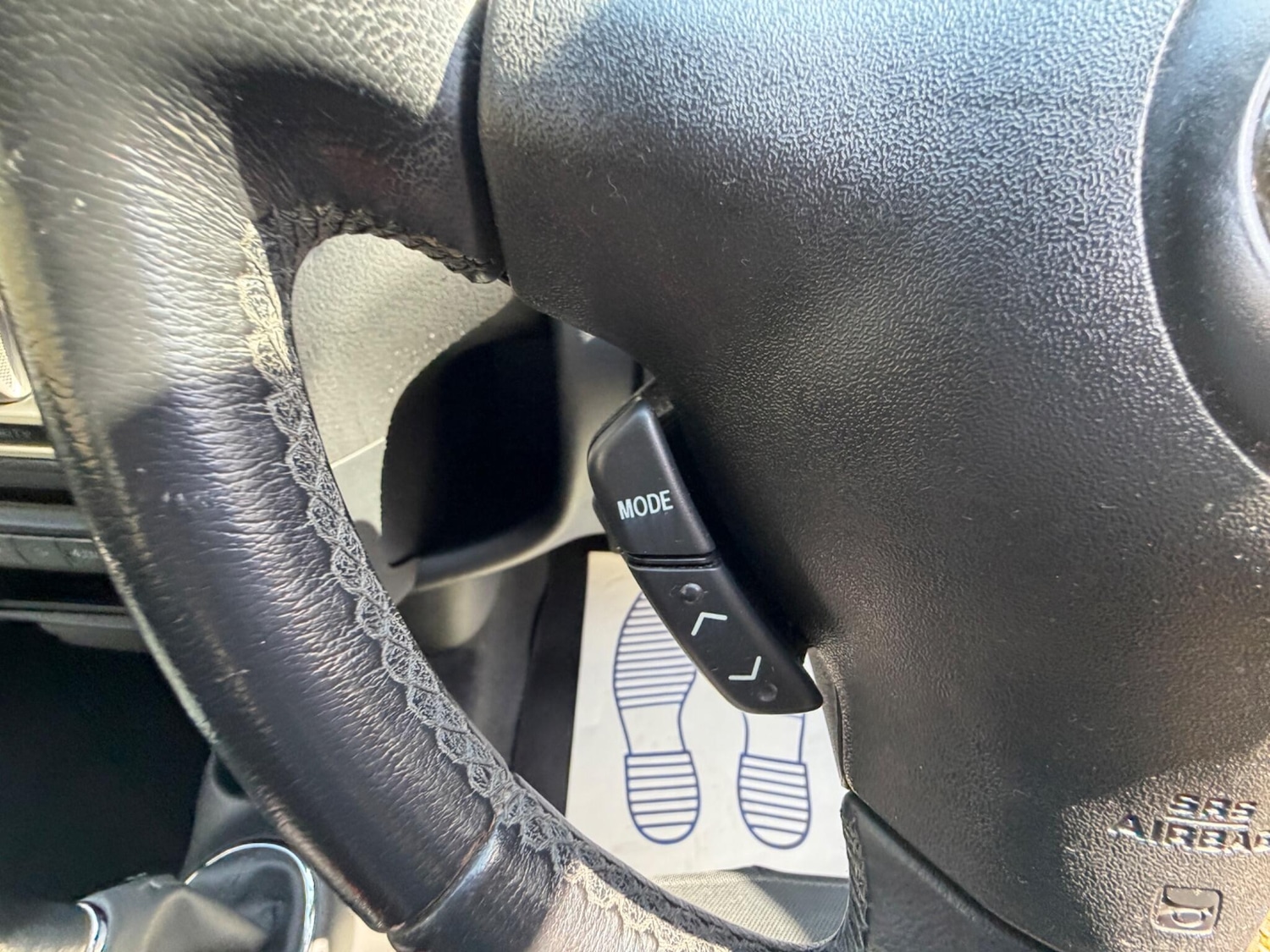 Used Toyota Yaris 2004 for sale - 78184421: Photo 23