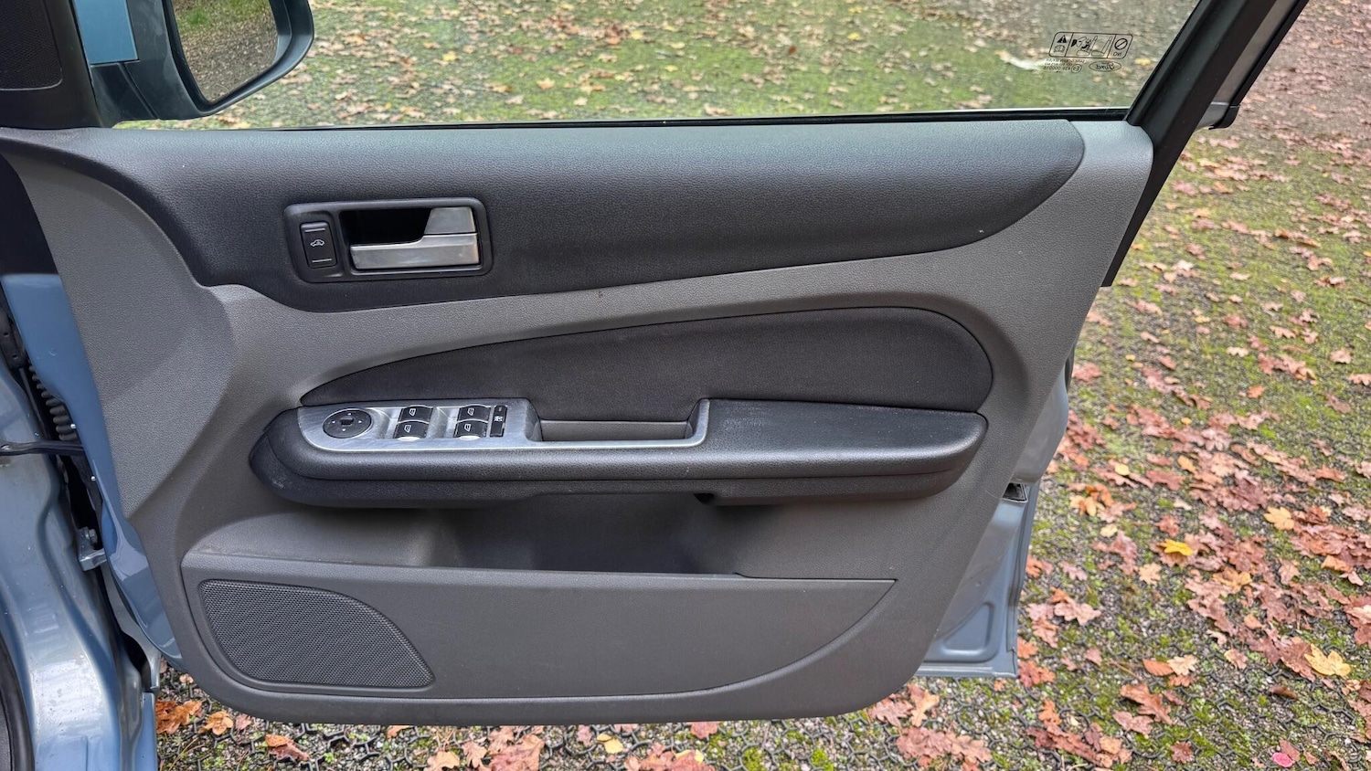 Used Ford Focus 2009 for sale - 77040881: Photo 22