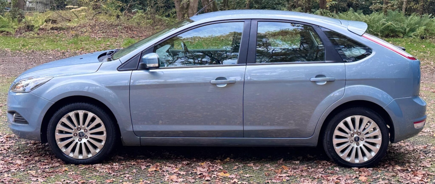 Used Ford Focus 2009 for sale - 77040881: Photo 7