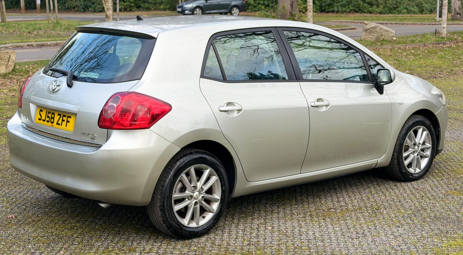 Used Toyota Auris 2008 for sale - 77838876: Photo 11