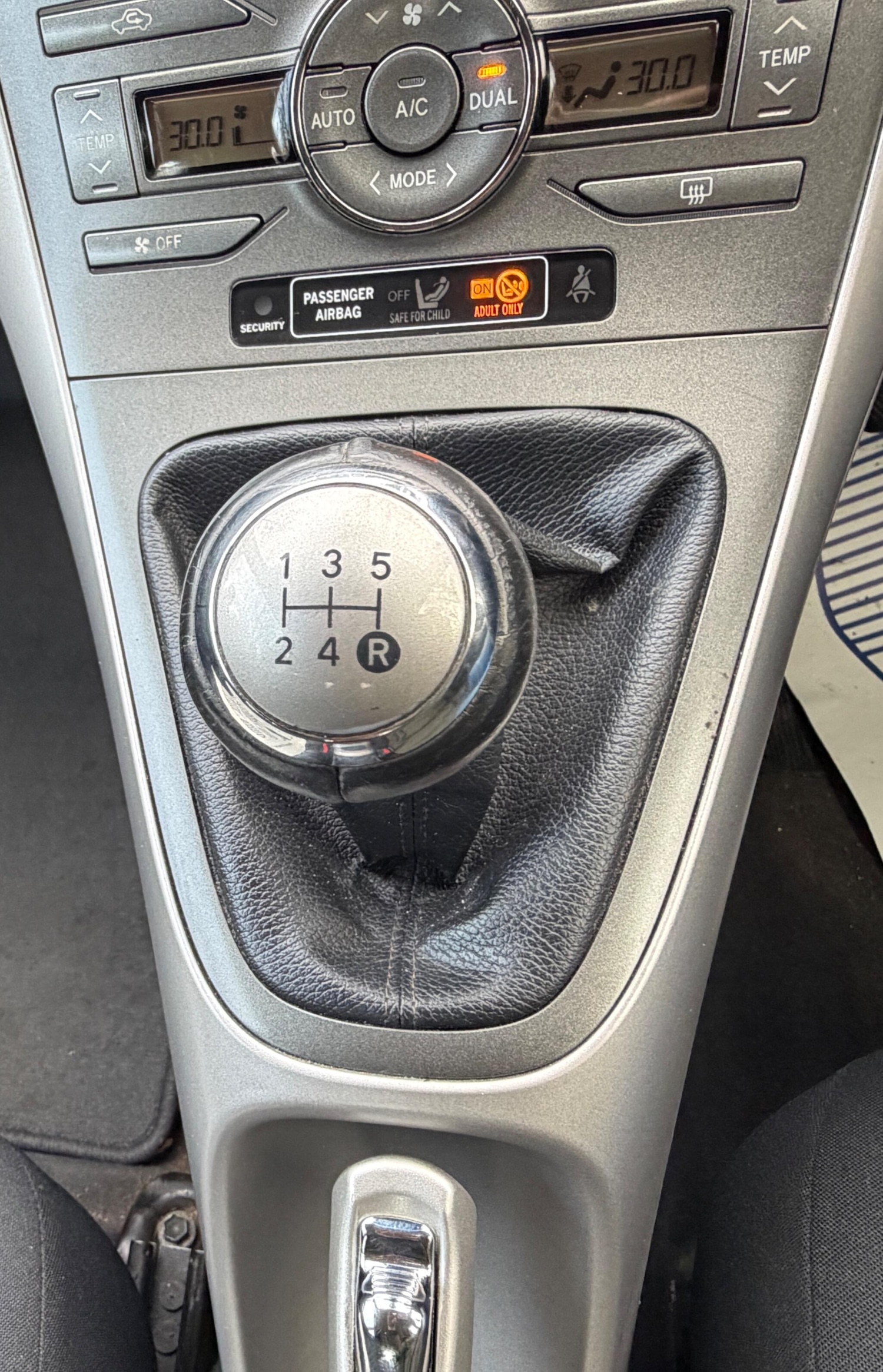 Used Toyota Auris 2008 for sale - 77838876: Photo 32