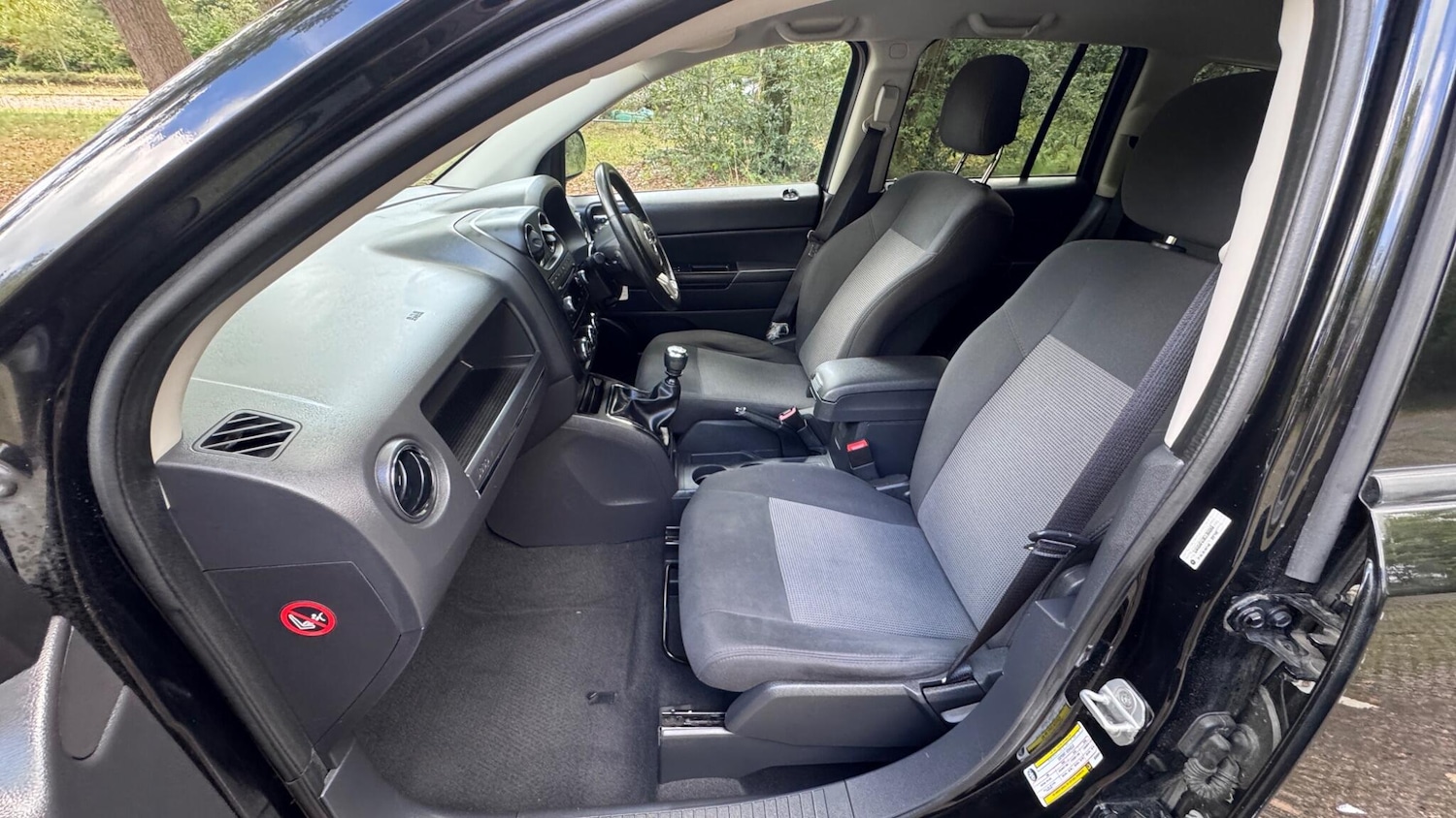 Used Jeep Compass 2011 for sale - 77040253: Photo 23