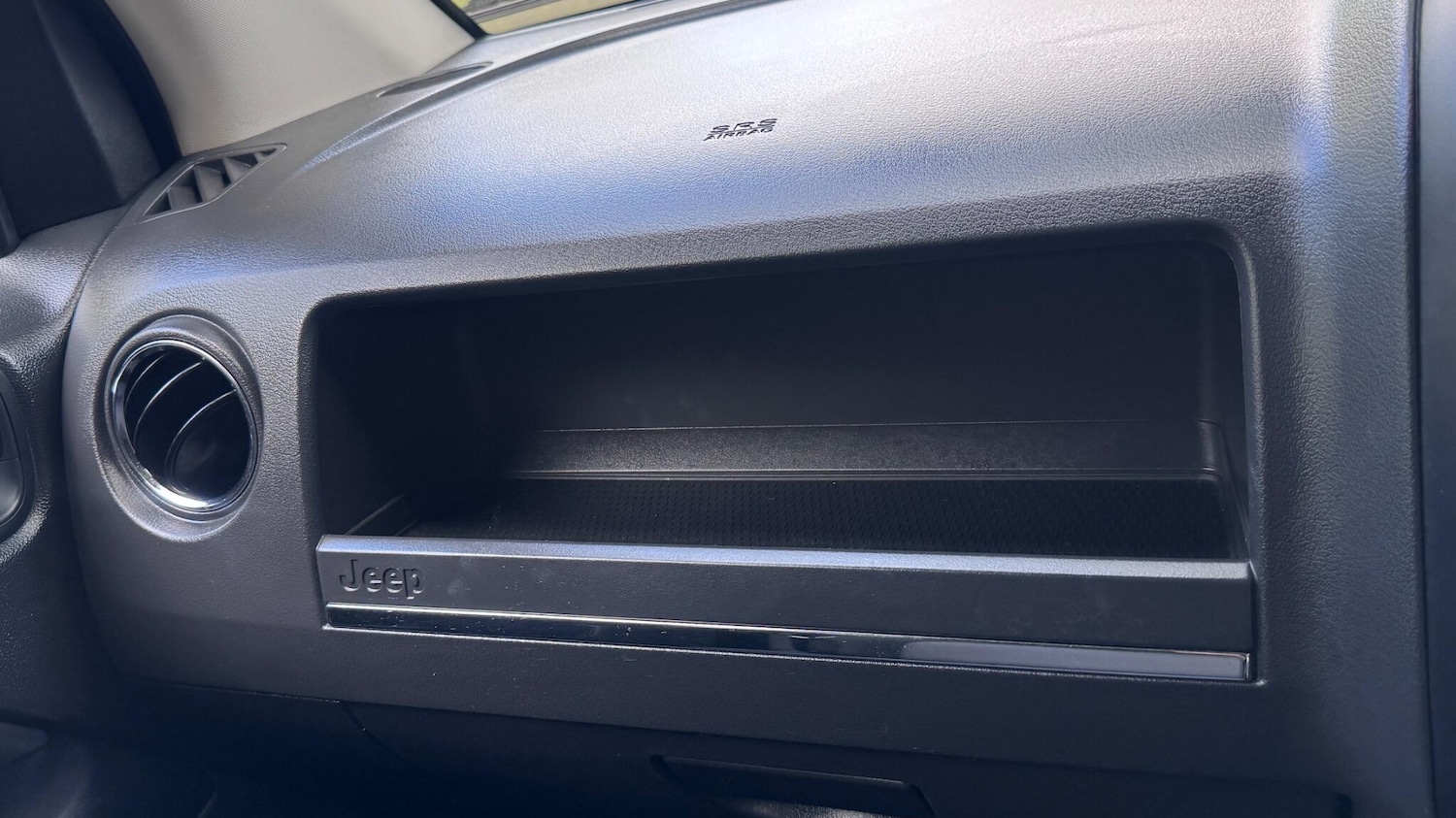 Used Jeep Compass 2011 for sale - 77040253: Photo 32