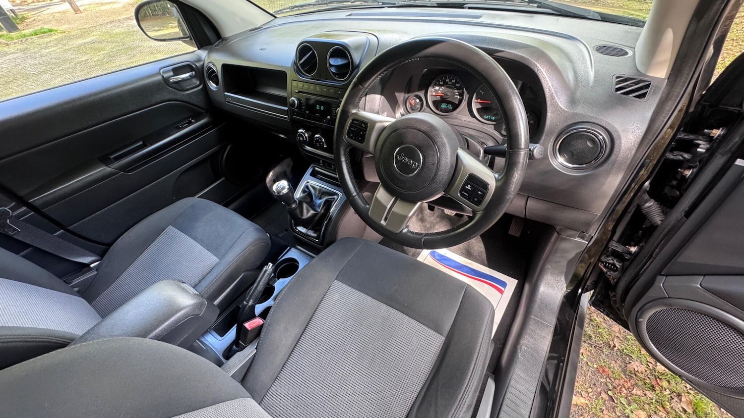 Used Jeep Compass 2011 for sale - 77040253: Photo 35