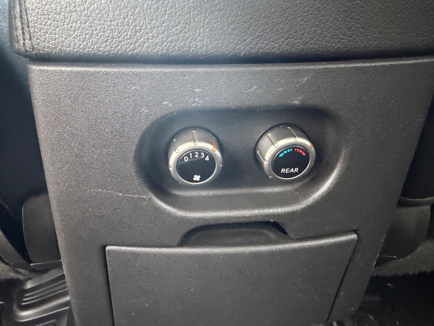 Used Nissan Pathfinder 2009 for sale - 78204958: Photo 37