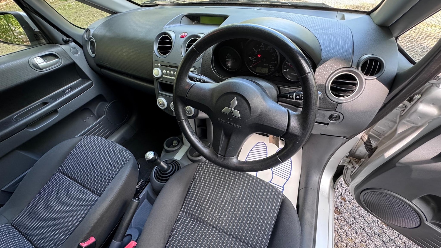 Used Mitsubishi Colt 2008 for sale - 77040701: Photo 16