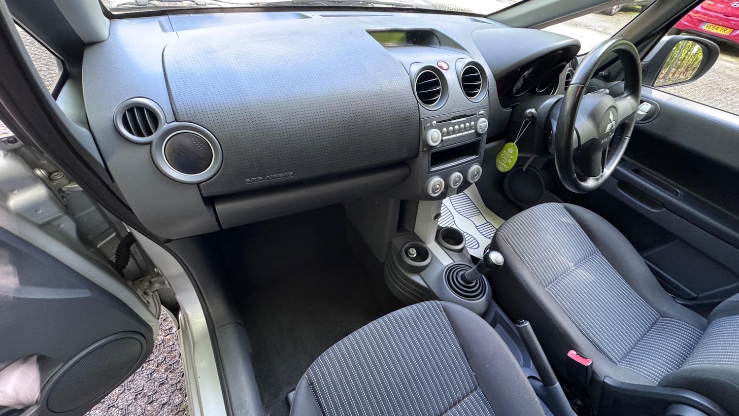 Used Mitsubishi Colt 2008 for sale - 77040701: Photo 27