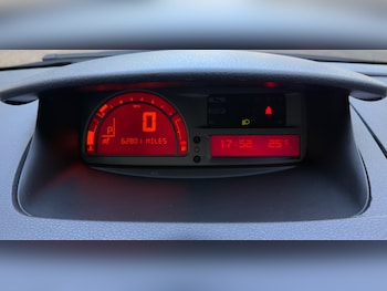 Used Renault Grand Modus 2011 for sale - 79452480: Photo