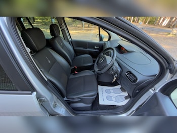 Used Renault Grand Modus 2011 for sale - 79452480: Photo