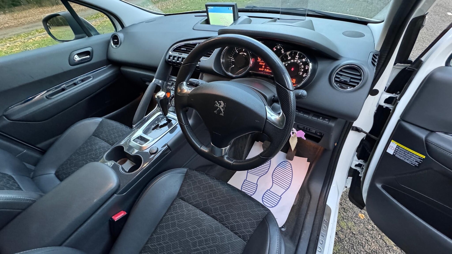 Used Peugeot 3008 2015 for sale - 77039770: Photo 25