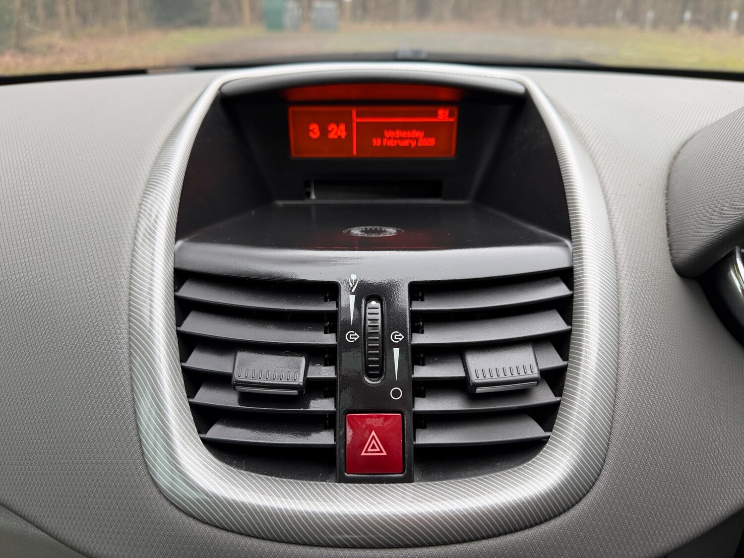 Used Peugeot 207 for sale - 77752881: Photo 23