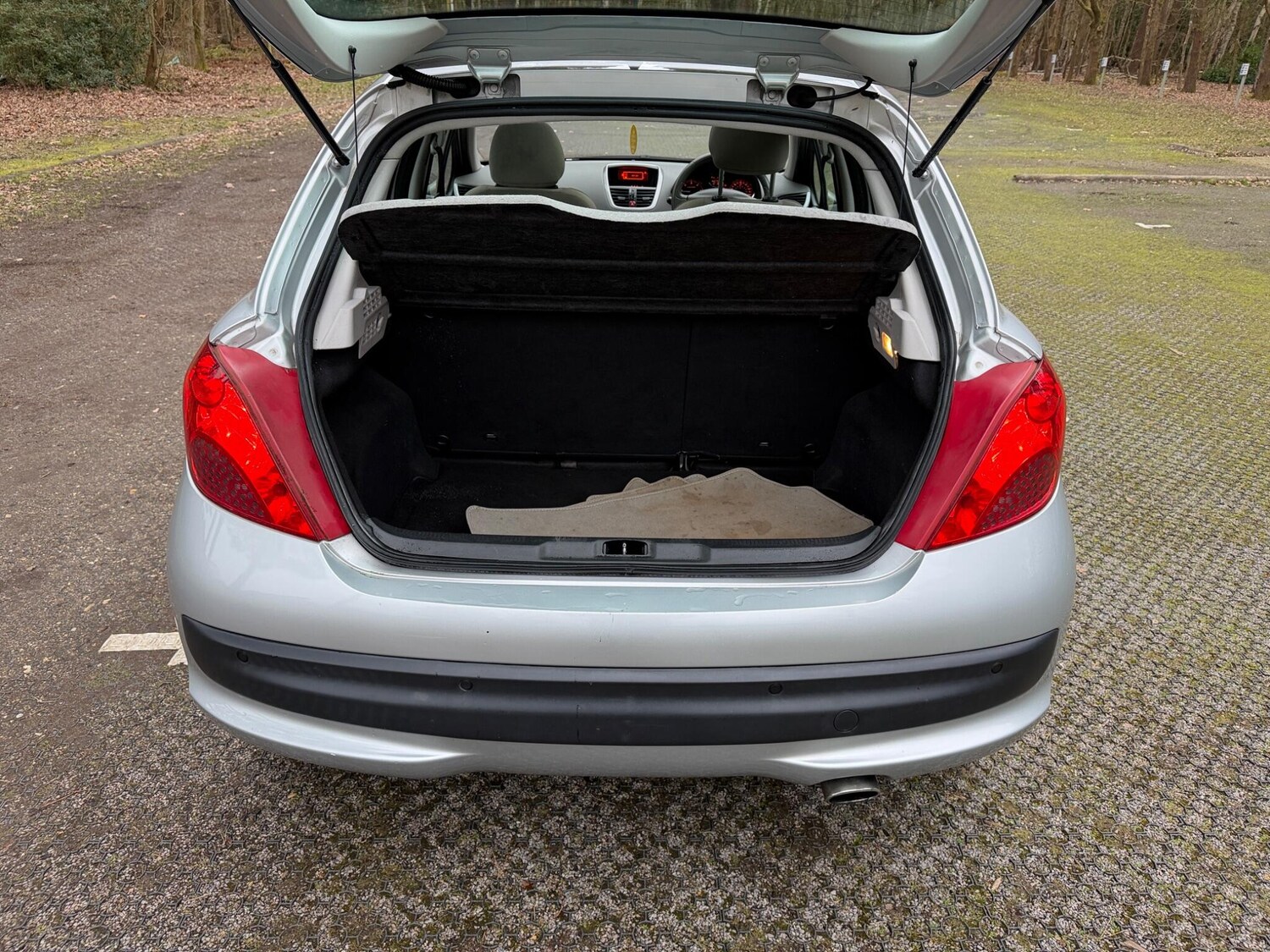 Used Peugeot 207 for sale - 77752881: Photo 40