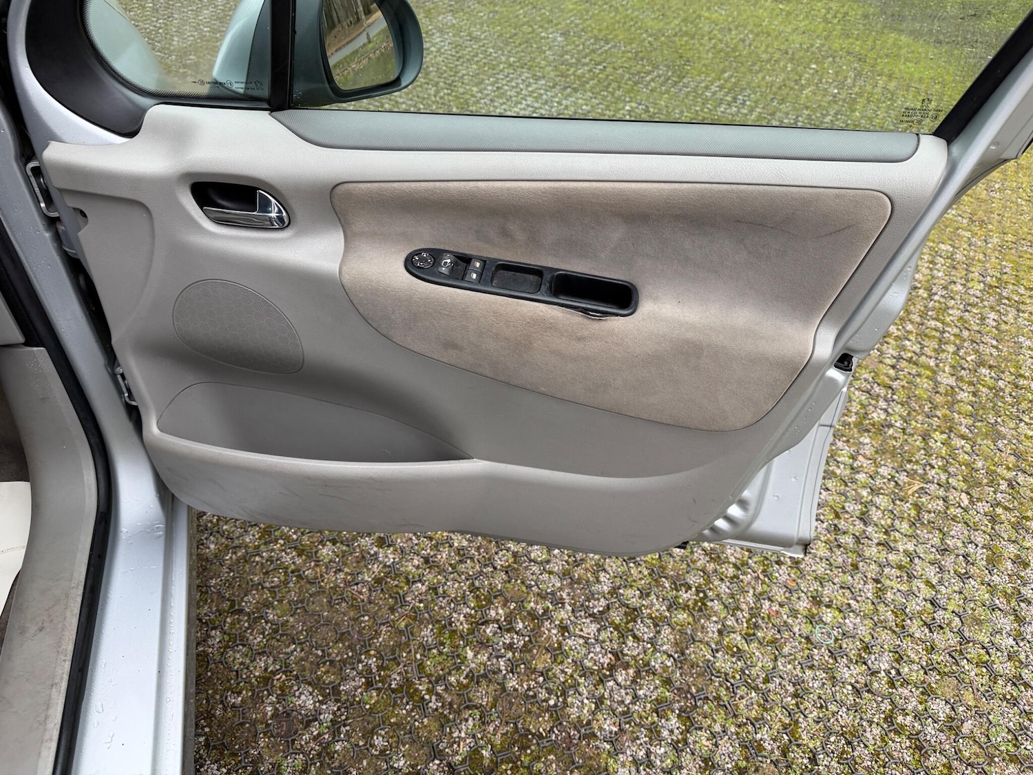 Used Peugeot 207 for sale - 77752881: Photo 41