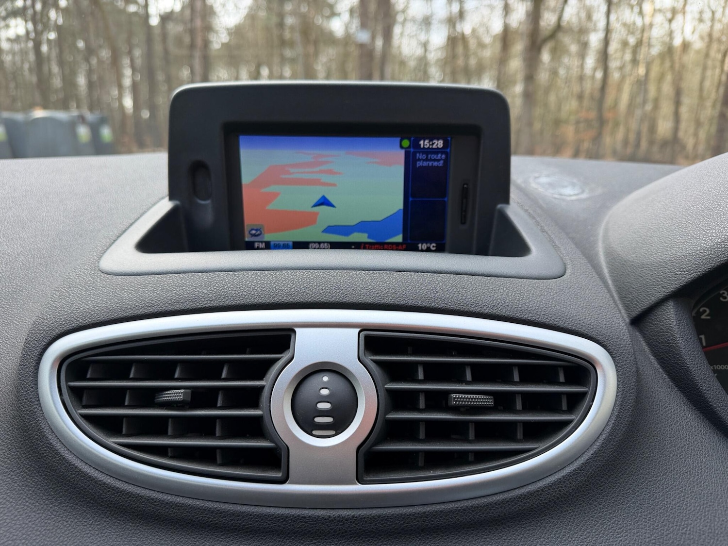 Used Renault Clio for sale - 77808702: Photo 27