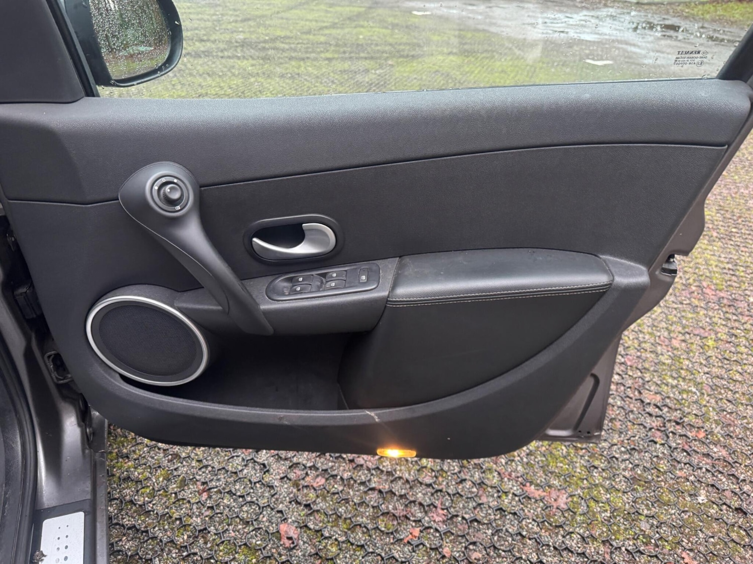 Used Renault Clio for sale - 77808702: Photo 30