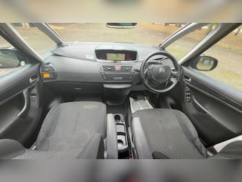 Used Citroen Grand C4 Picasso 2012 for sale - 79847954: Photo