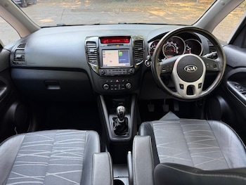 Used Kia Venga 2015 for sale - 79374545: Photo