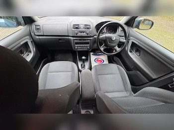 Used Skoda Fabia 2010 for sale - 77039683: Photo