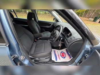 Used Skoda Fabia 2010 for sale - 77039683: Photo