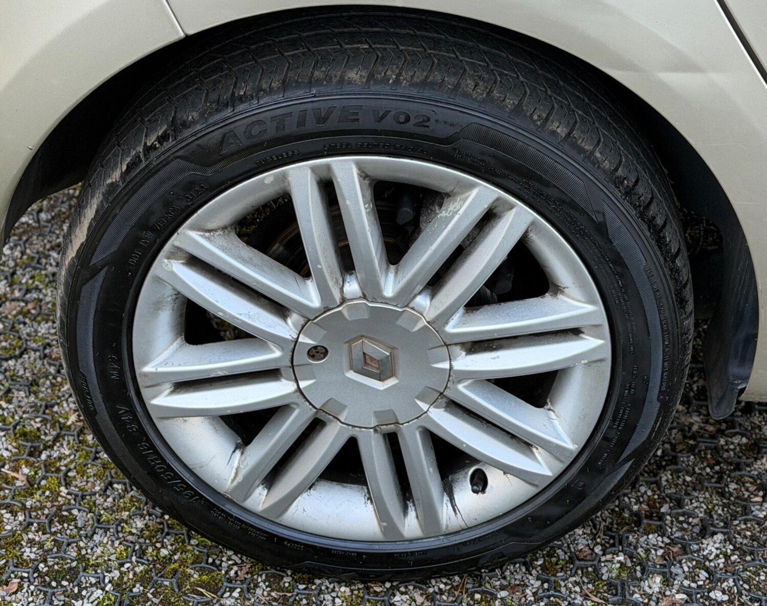 Used Renault Clio for sale - 77753912: Photo 16