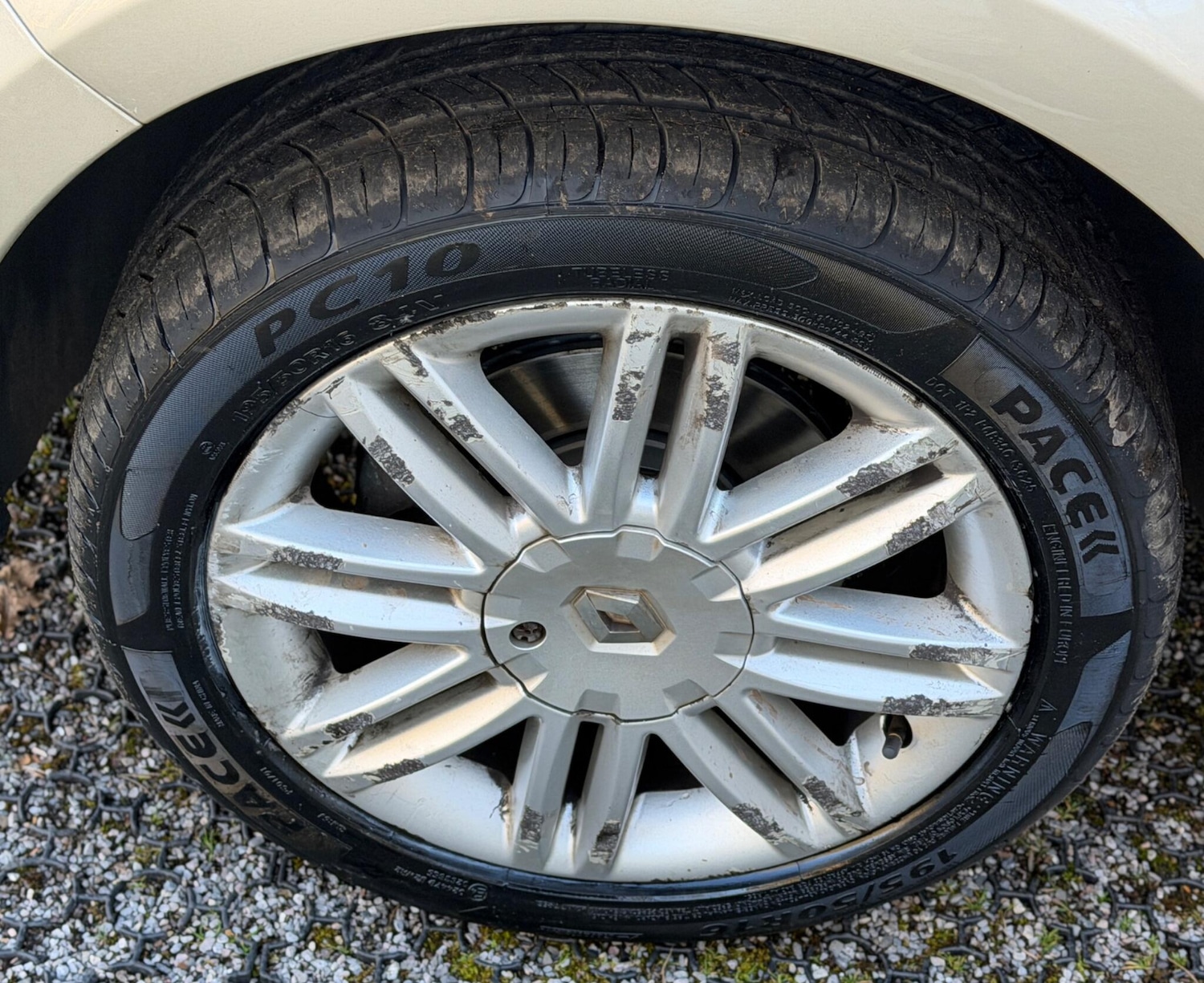 Used Renault Clio for sale - 77753912: Photo 19