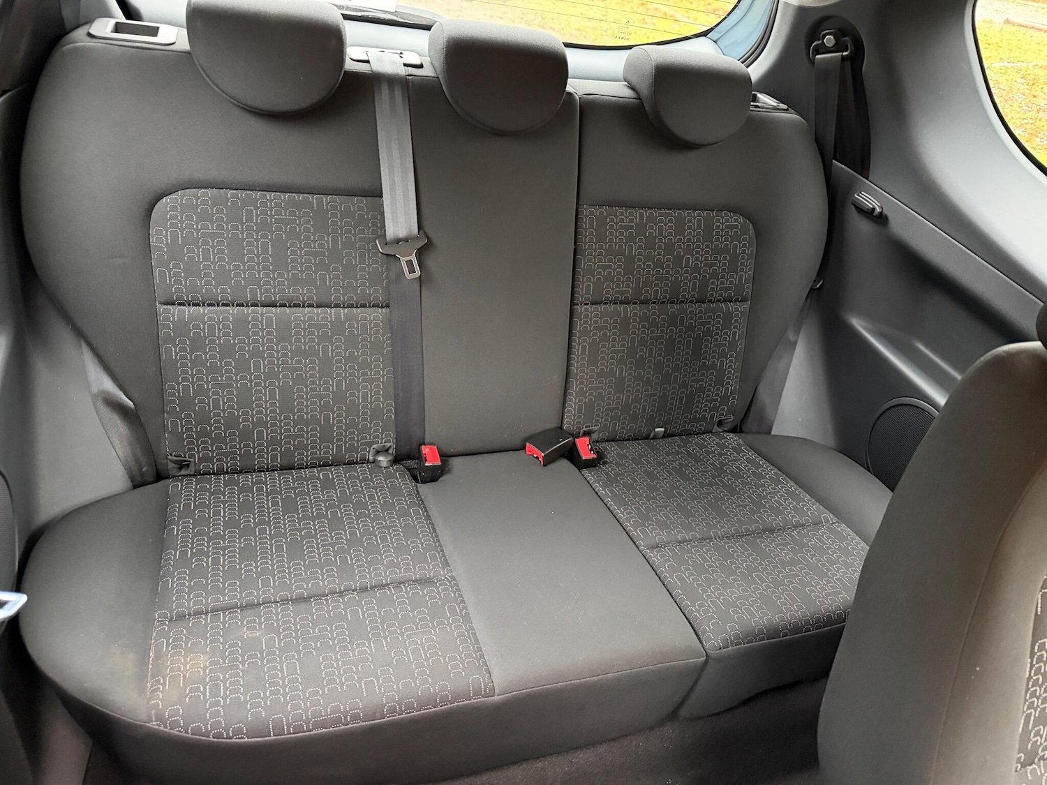 Used Mitsubishi Colt 2011 for sale - 77633687: Photo 3