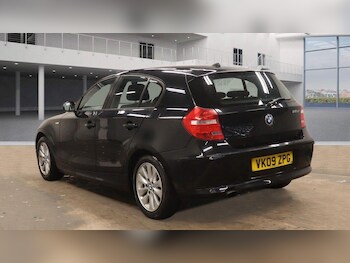 Used BMW 1 Series 2009 for sale - 77892732: Photo