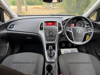 Used Vauxhall Astra 2014 for sale - 79361238: Photo