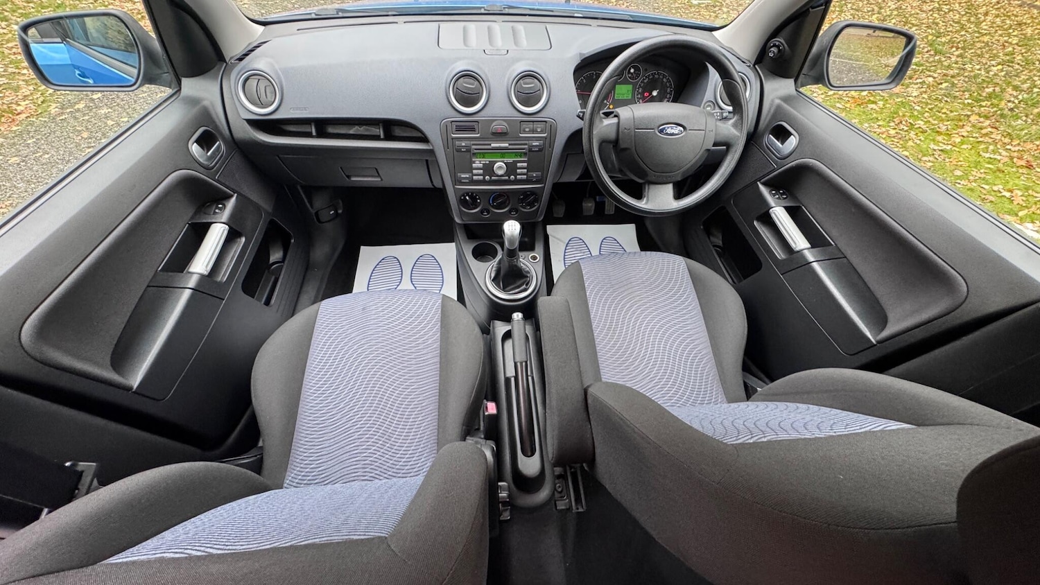 Used Ford Fusion 2010 for sale - 77040695: Photo 2