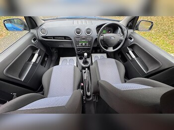 Used Ford Fusion 2010 for sale - 77040695: Photo