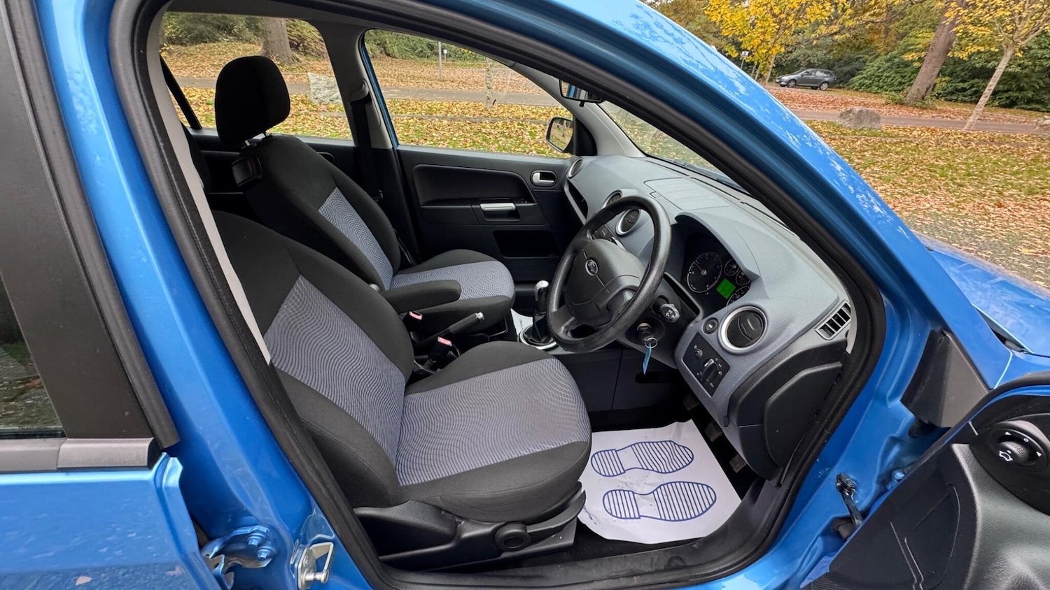 Used Ford Fusion 2010 for sale - 77040695: Photo 3