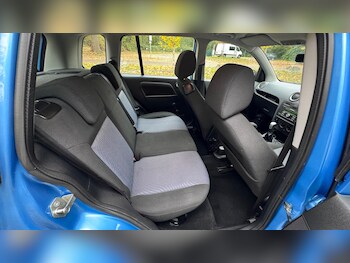 Used Ford Fusion 2010 for sale - 77040695: Photo