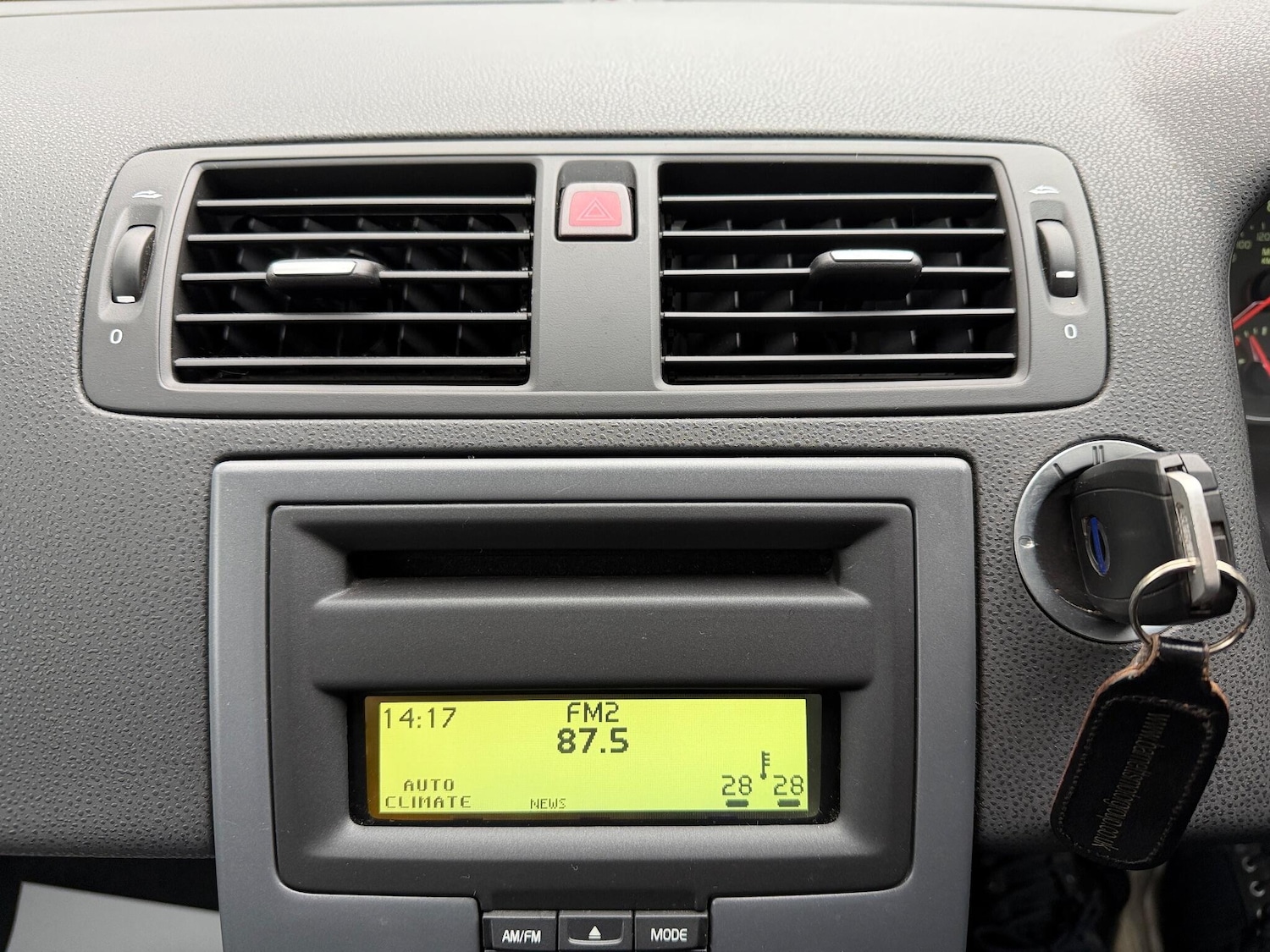 Used Volvo V50 2009 for sale - 77073993: Photo 26