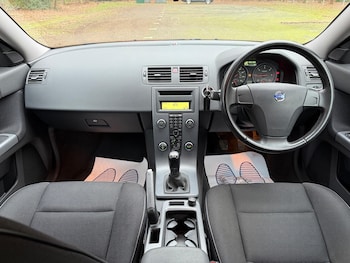 Used Volvo V50 2009 for sale - 77073993: Photo