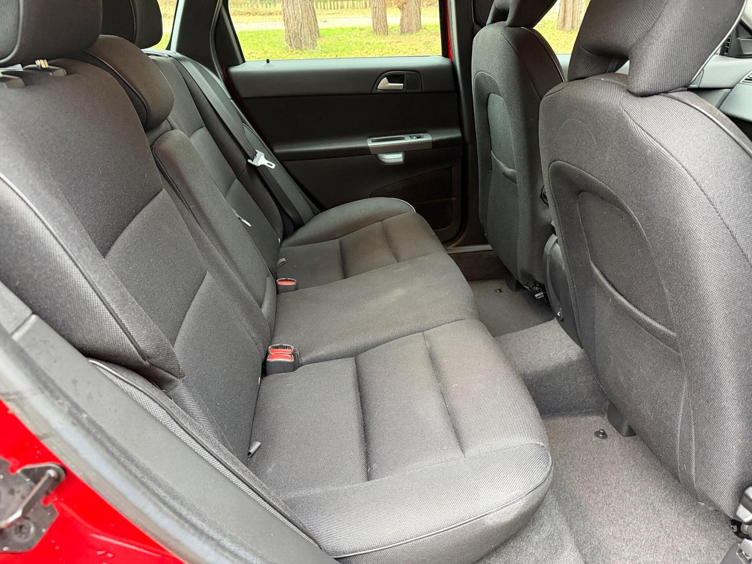 Used Volvo V50 2009 for sale - 77073993: Photo 3