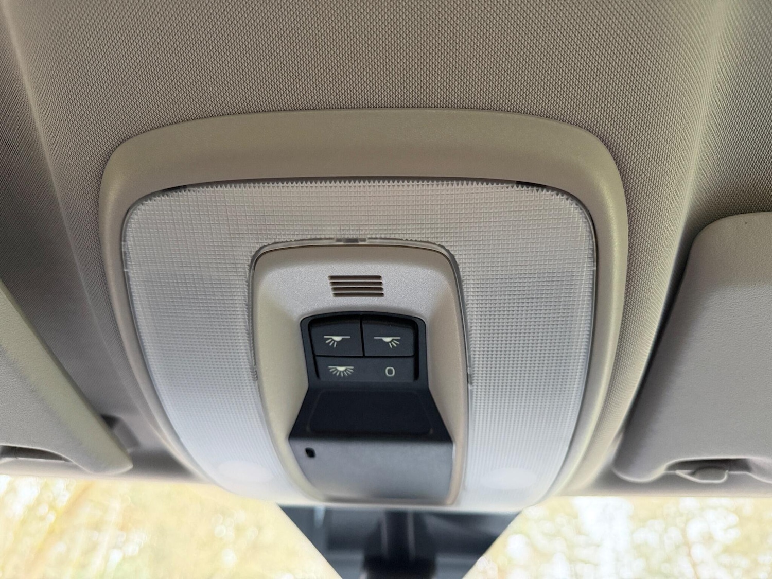 Used Volvo V50 2009 for sale - 77073993: Photo 44