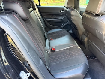 Used Peugeot 308 2015 for sale - 78388084: Photo