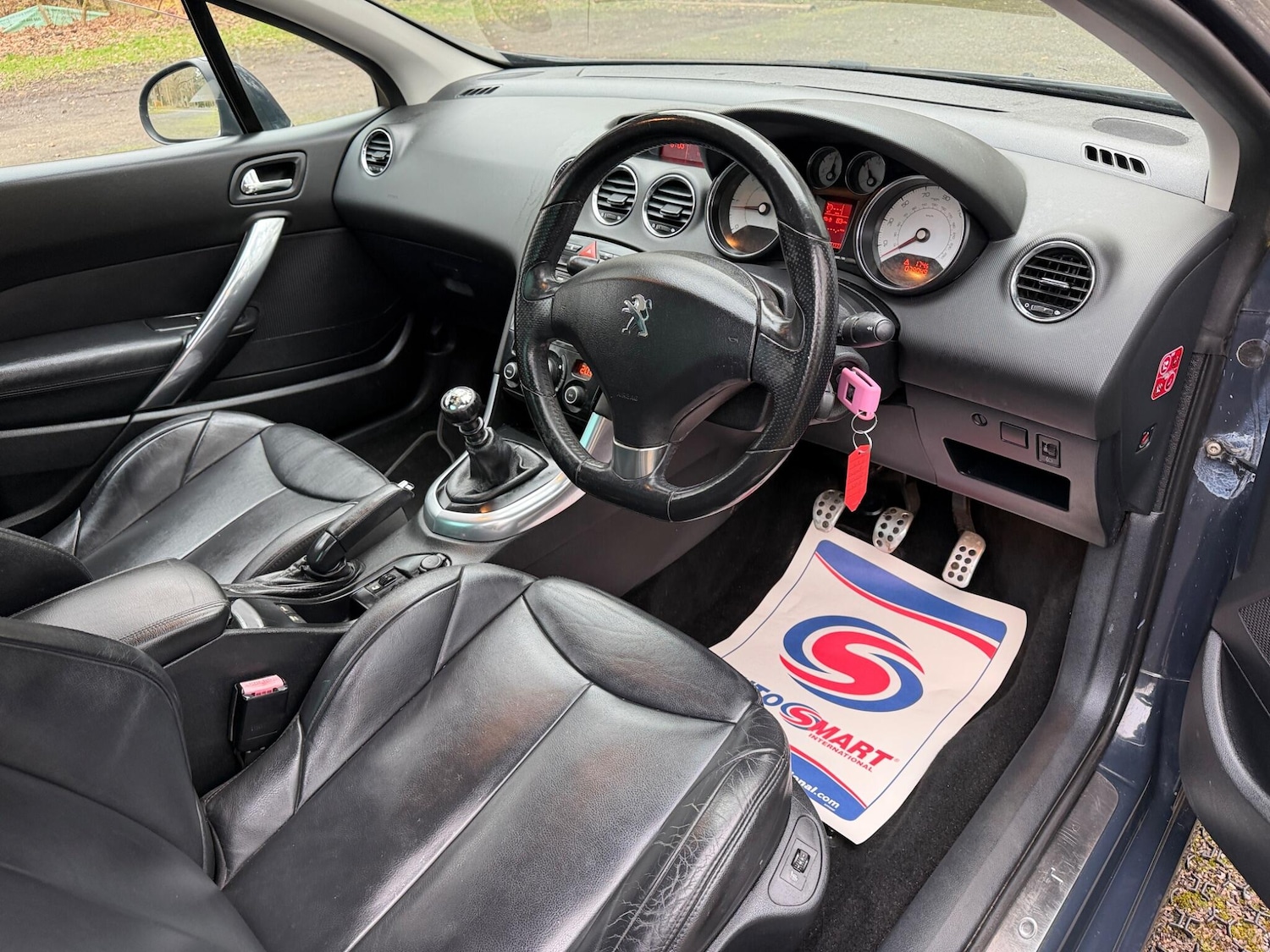 Used Peugeot 308 2012 for sale - 77586428: Photo 15