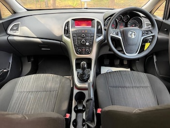 Used Vauxhall Astra 2010 for sale - 79169077: Photo