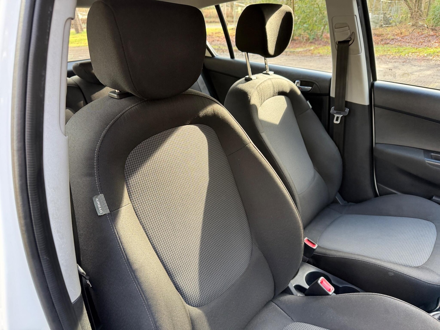 Used Hyundai i20 2014 for sale - 77320914: Photo 17