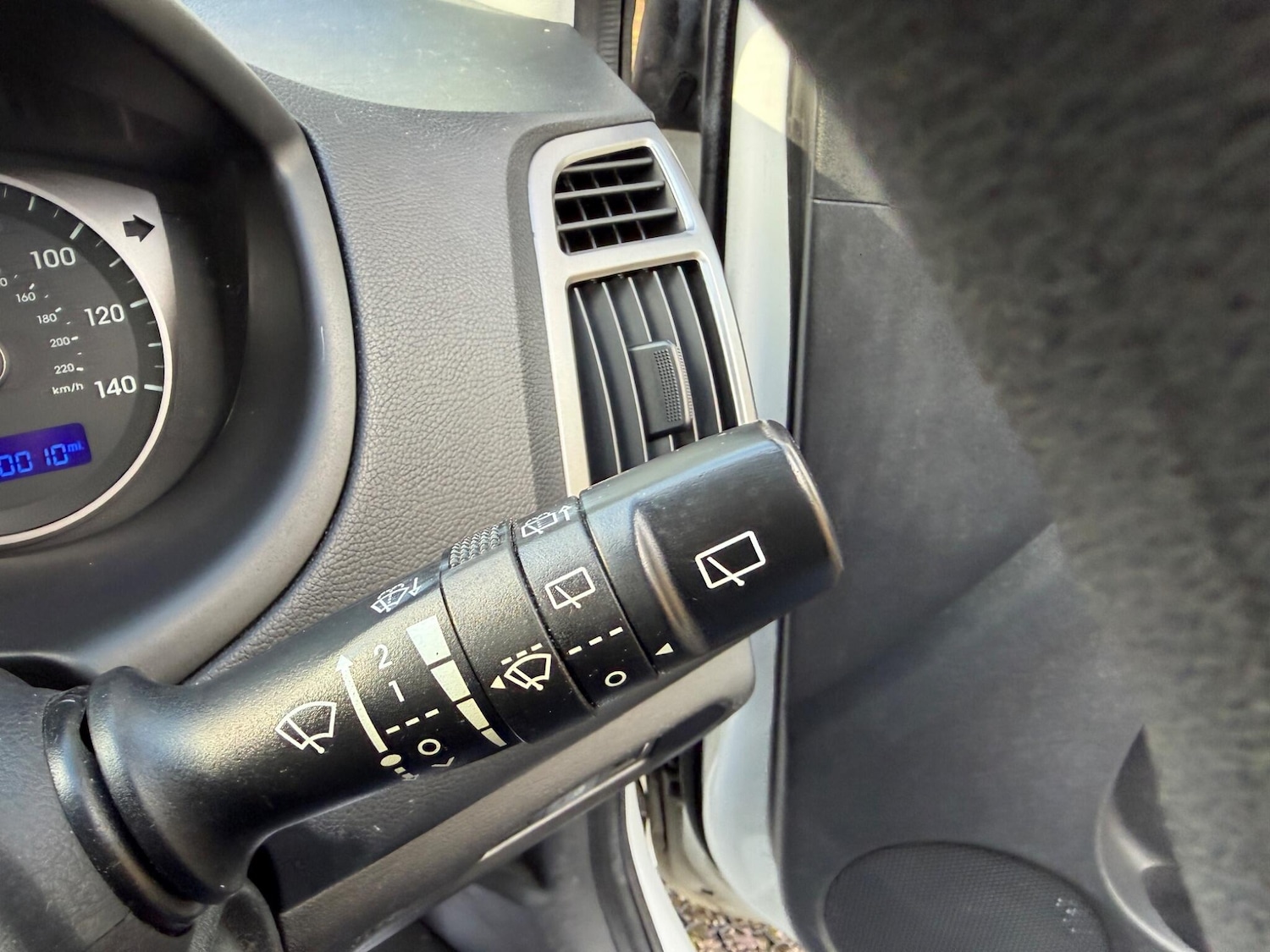 Used Hyundai i20 2014 for sale - 77320914: Photo 33